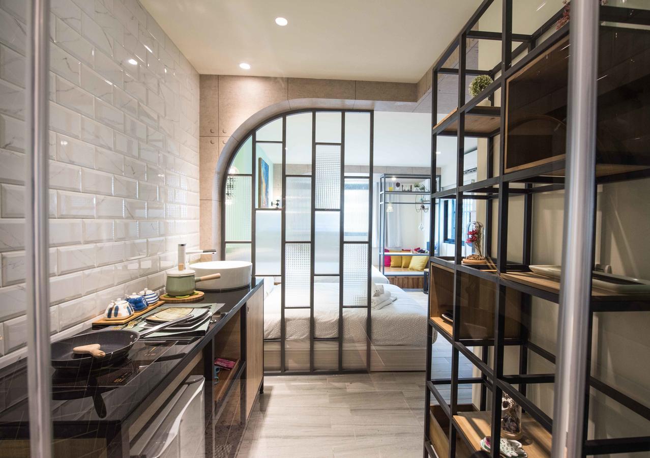 Small Bridge Good Home Tainan Exterior foto